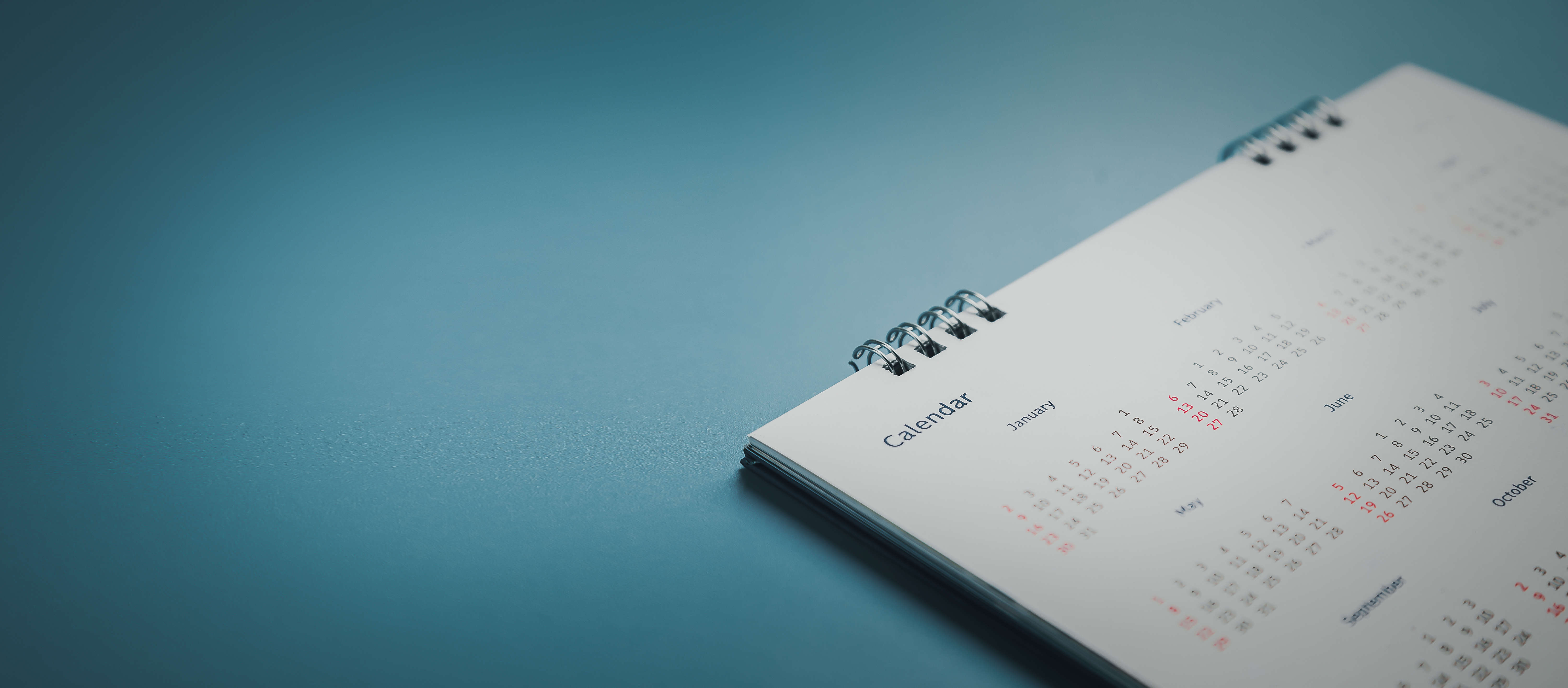 AdobeStock_563913420_kalender